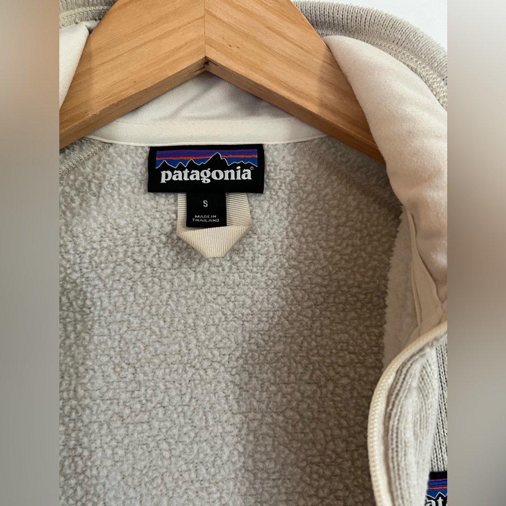 Patagonia Women’s better sweater size small knit zip fleece in light green/grey - Picture 8 of 9